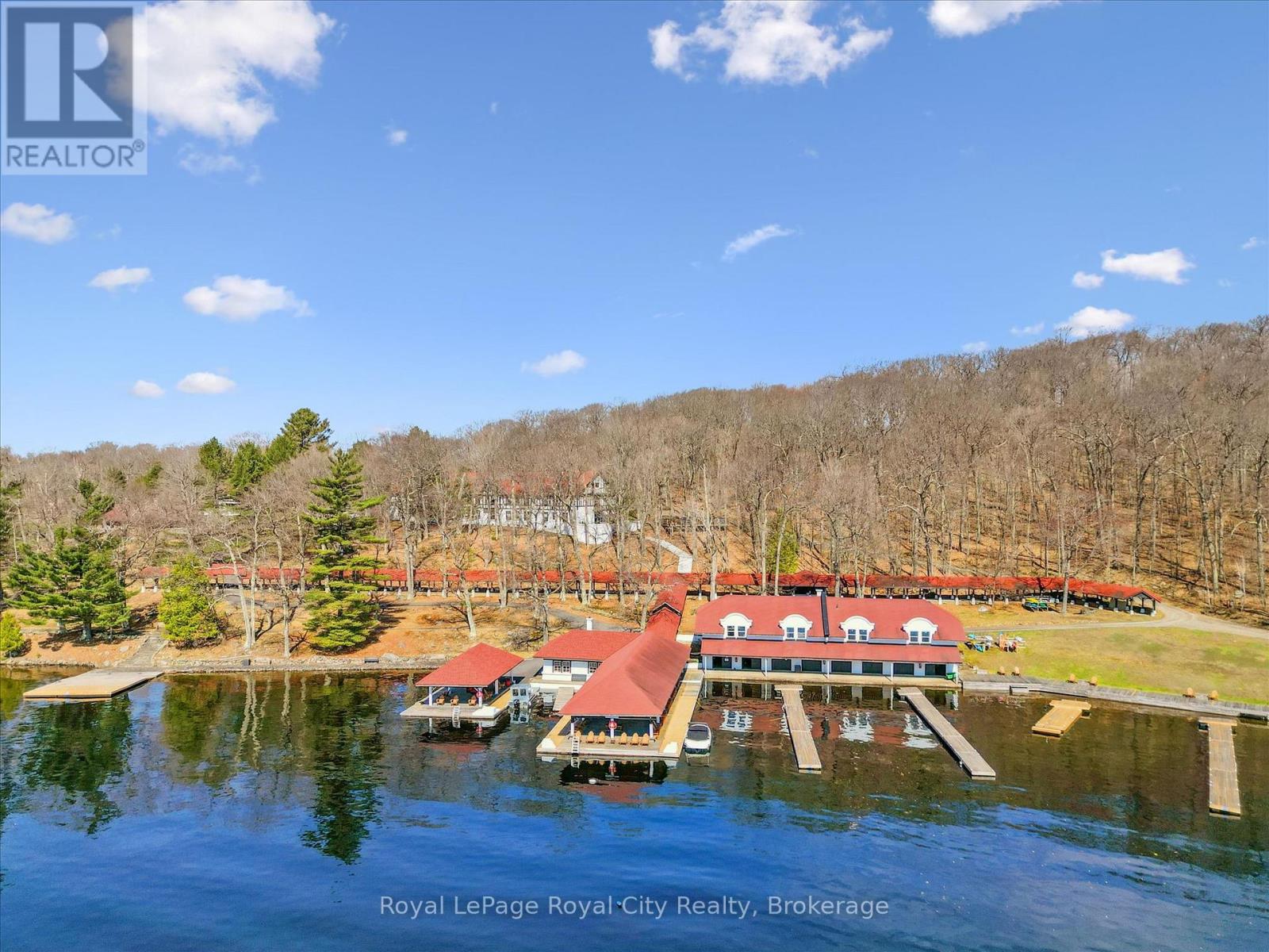 202 & 206 - 12 Bigwin Island, Lake Of Bays, Ontario  P0B 1A0 - Photo 29 - X13101584