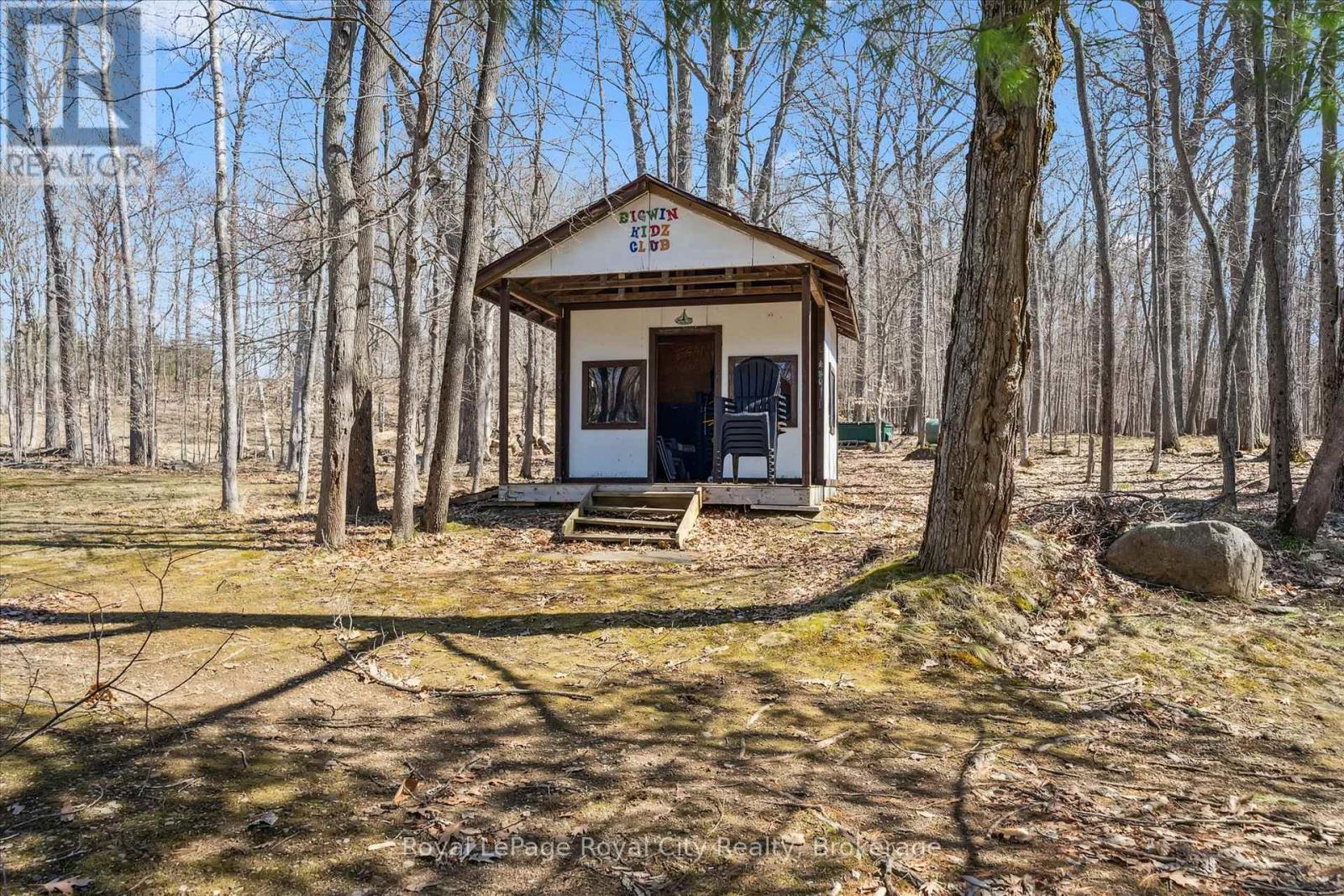 202 & 206 - 12 Bigwin Island, Lake Of Bays, Ontario  P0B 1A0 - Photo 37 - X13101584