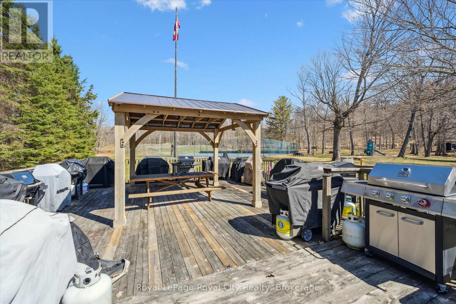 202 & 206 - 12 Bigwin Island, Lake Of Bays, Ontario  P0B 1A0 - Photo 40 - X13101584