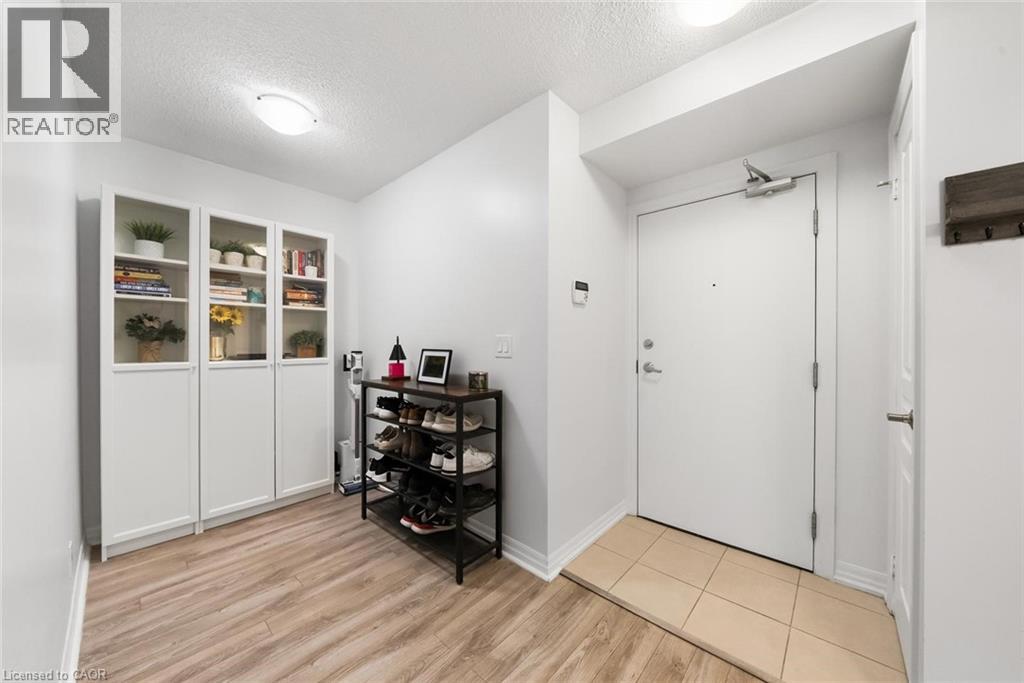 1940 Ironstone Drive Unit# 808, Burlington, Ontario  L7L 0E4 - Photo 5 - 40828043