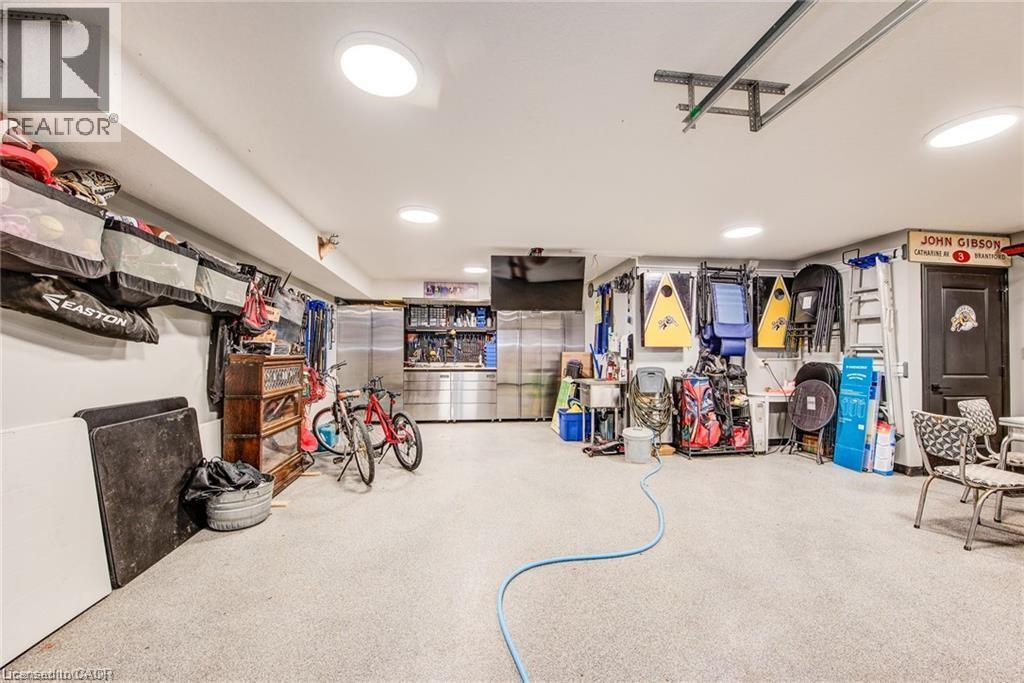 920 Orr Court, Kitchener, Ontario  N2R 1R4 - Photo 42 - 40827716