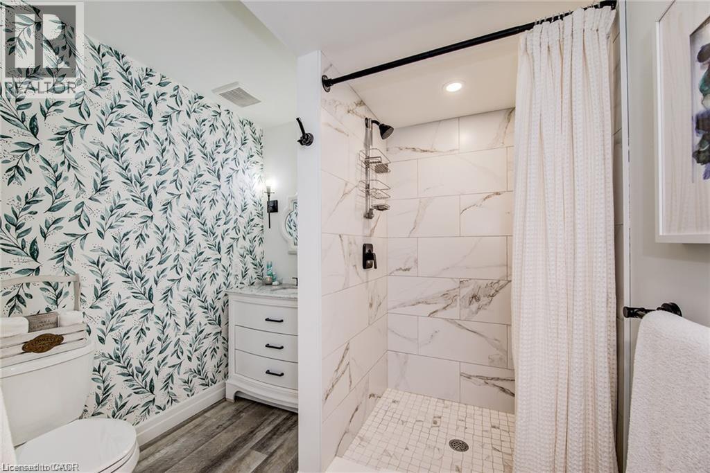 920 Orr Court, Kitchener, Ontario  N2R 1R4 - Photo 44 - 40827716
