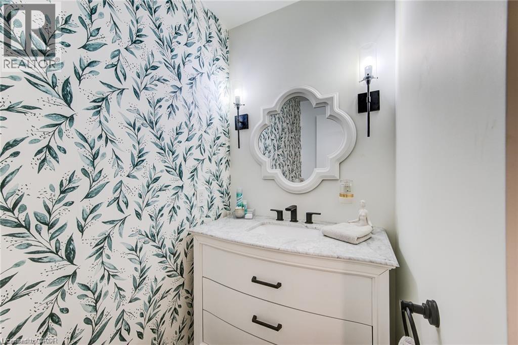 920 Orr Court, Kitchener, Ontario  N2R 1R4 - Photo 45 - 40827716