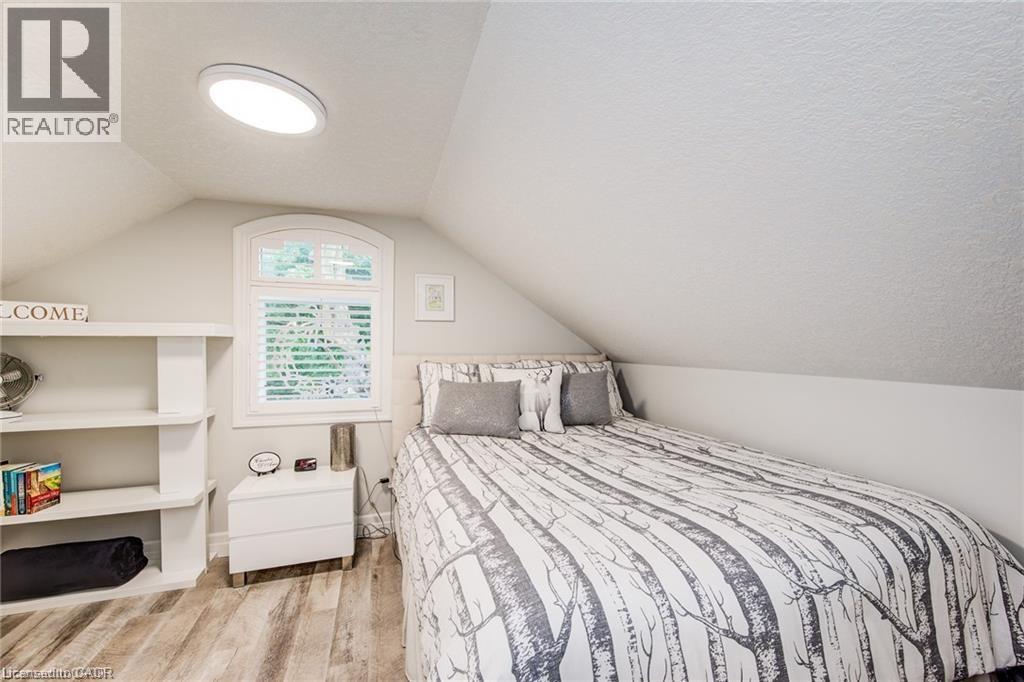 920 Orr Court, Kitchener, Ontario  N2R 1R4 - Photo 47 - 40827716