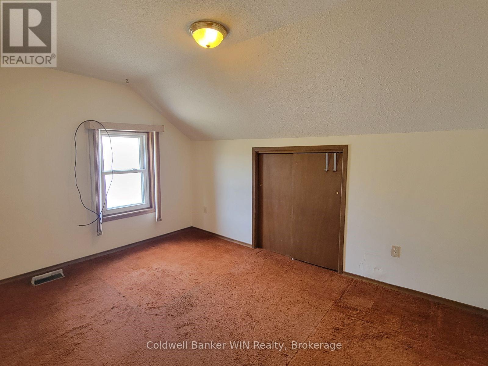 120 King Street E, Wellington North, Ontario  N0G 2L2 - Photo 13 - X13102570