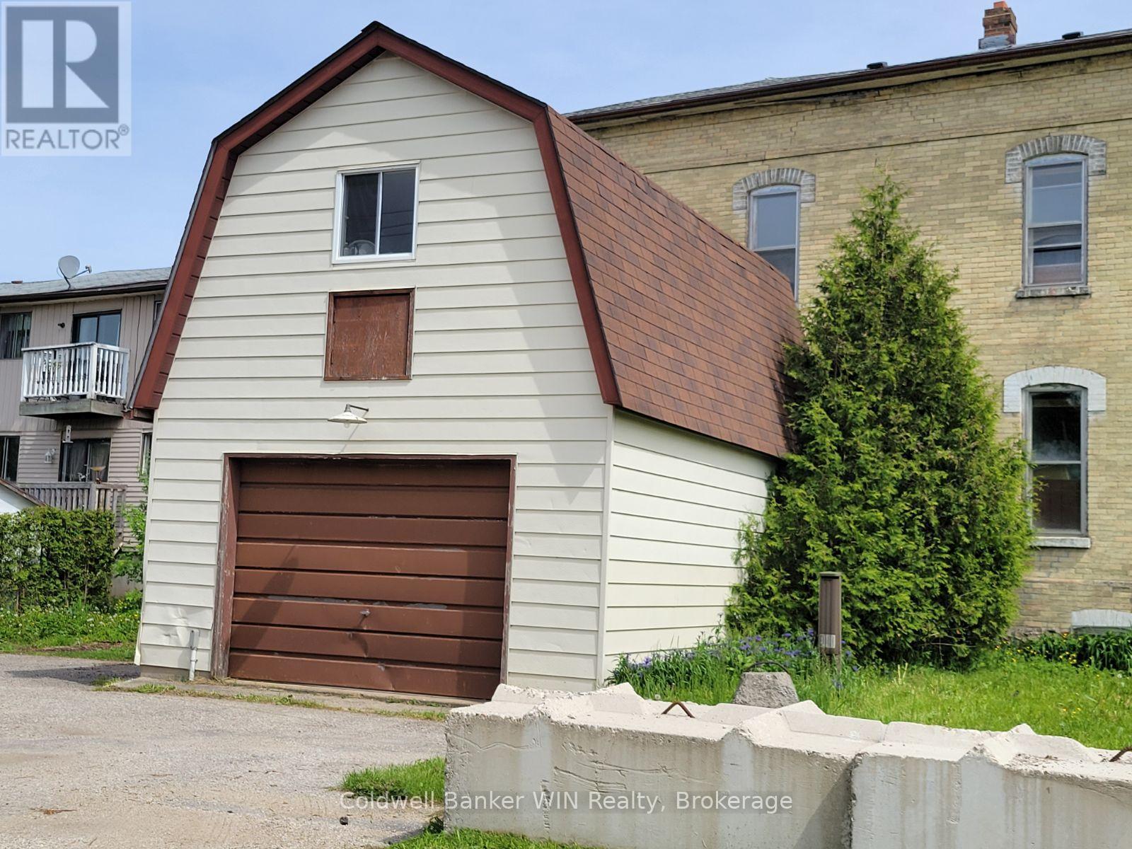 120 King Street E, Wellington North, Ontario  N0G 2L2 - Photo 7 - X13102570