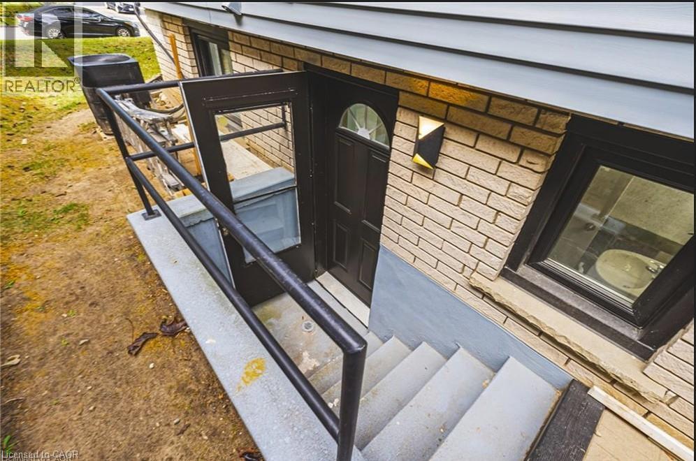 267 Erb Street E, Waterloo, Ontario  N2J 1N6 - Photo 18 - 40828583