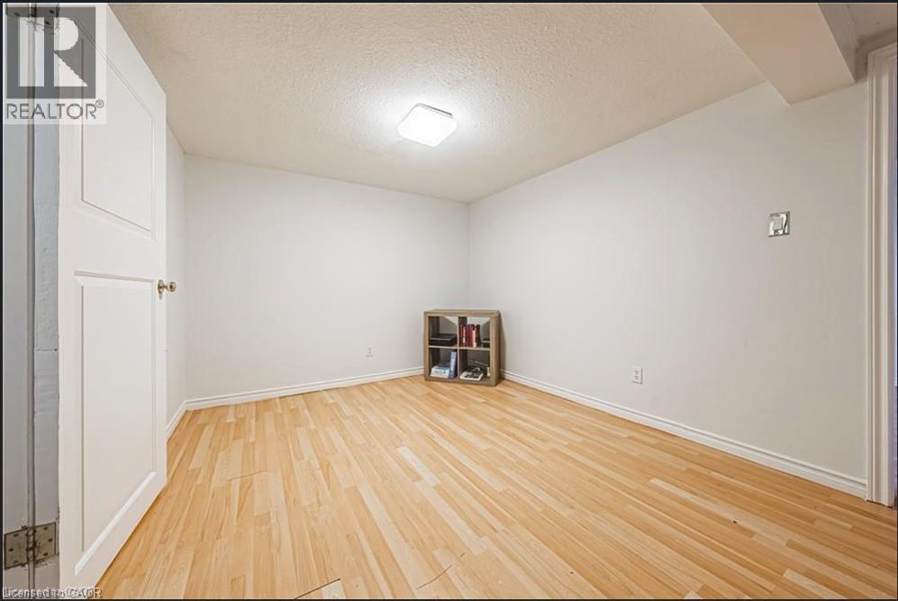 267 Erb Street E, Waterloo, Ontario  N2J 1N6 - Photo 25 - 40828583