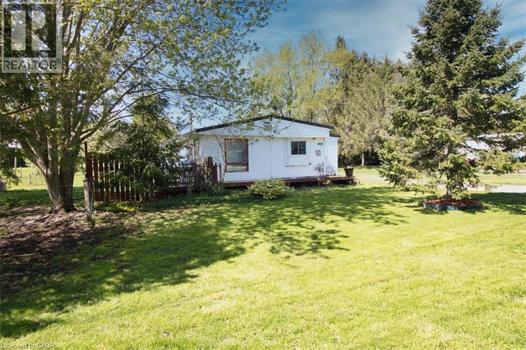 252 Queen Street, Highgate, Ontario  N0P 1T0 - Photo 4 - 40825902