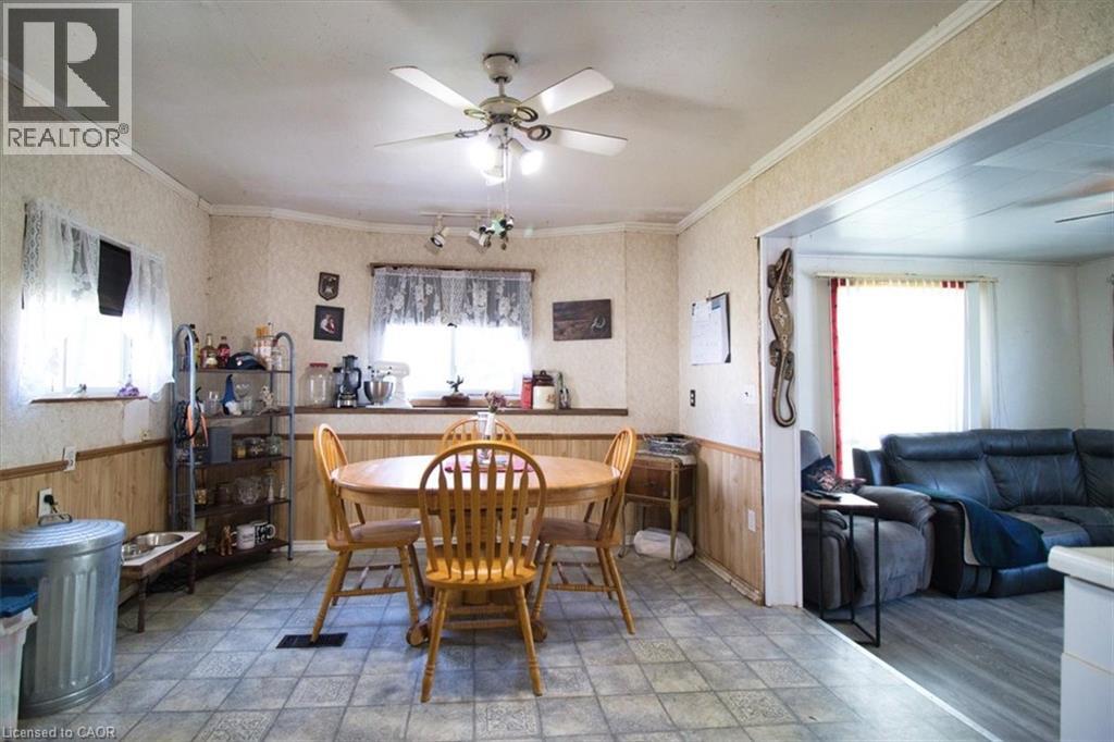 252 Queen Street, Highgate, Ontario  N0P 1T0 - Photo 6 - 40825902