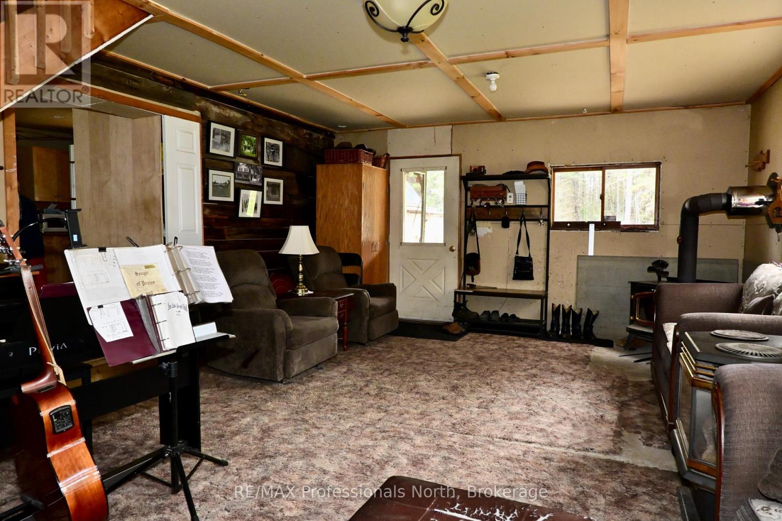 862 Lynx Lake Rd Road, Huntsville, Ontario  P1H 2J3 - Photo 13 - X13103274