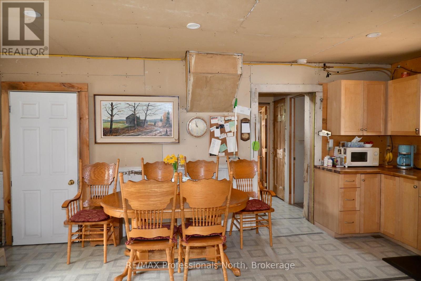 862 Lynx Lake Rd Road, Huntsville, Ontario  P1H 2J3 - Photo 17 - X13103274