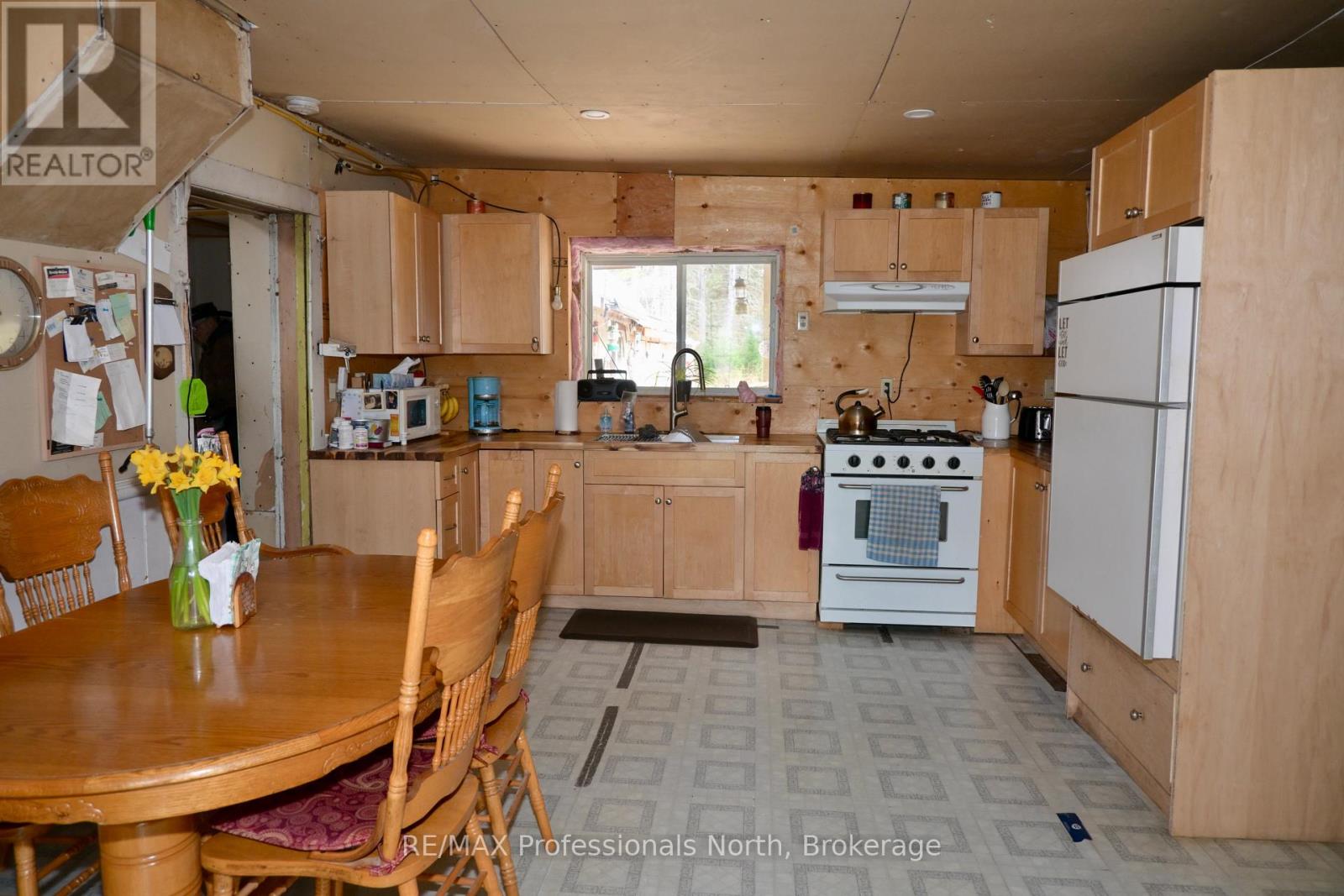 862 Lynx Lake Rd Road, Huntsville, Ontario  P1H 2J3 - Photo 18 - X13103274