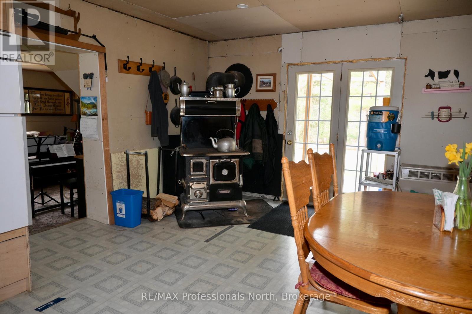862 Lynx Lake Rd Road, Huntsville, Ontario  P1H 2J3 - Photo 19 - X13103274