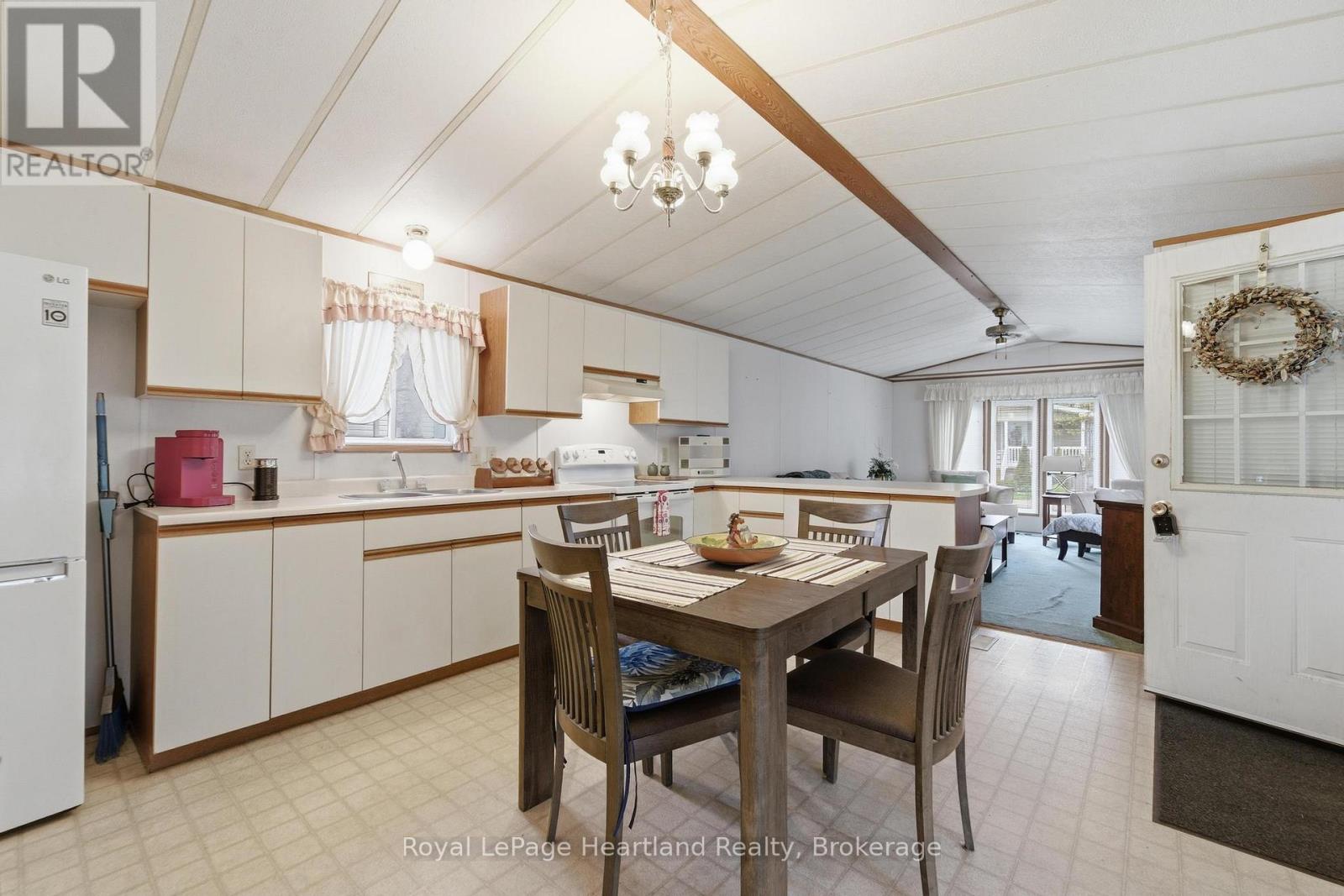 55 Cherokee Lane, Ashfield-Colborne-Wawanosh, Ontario  N7A 3Y2 - Photo 7 - X13103358