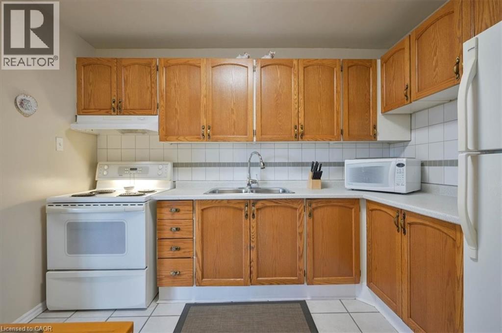 1100 Courtland Avenue E Unit# 407, Kitchener, Ontario  N2C 2H9 - Photo 15 - 40826510