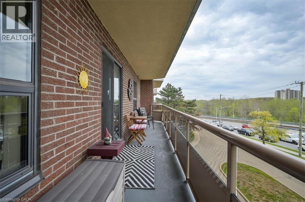 1100 Courtland Avenue E Unit# 407, Kitchener, Ontario  N2C 2H9 - Photo 25 - 40826510