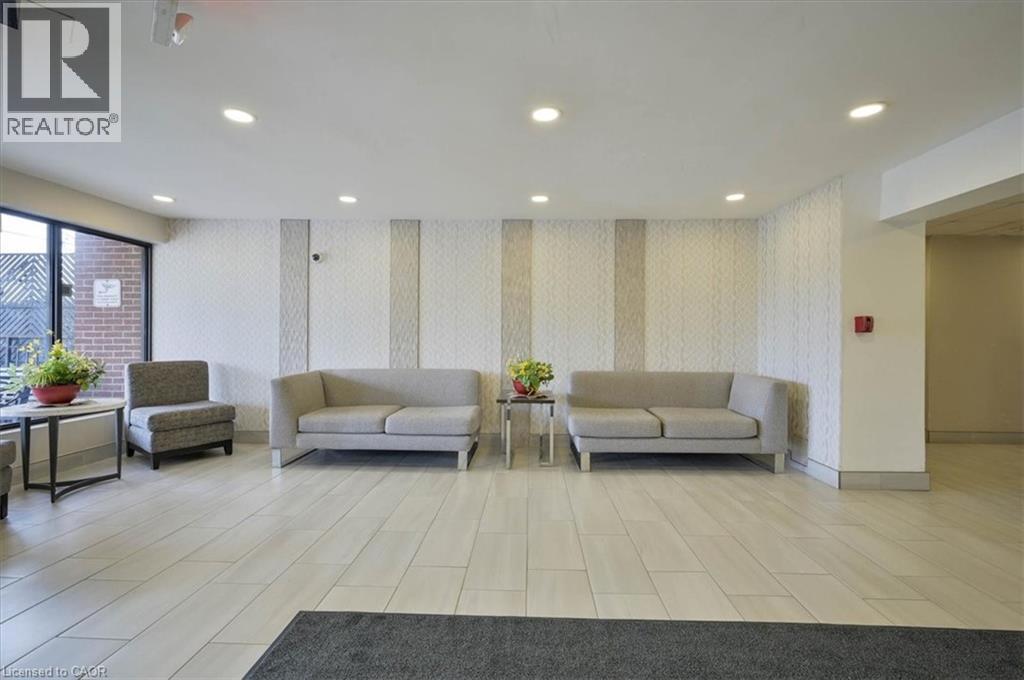 1100 Courtland Avenue E Unit# 407, Kitchener, Ontario  N2C 2H9 - Photo 3 - 40826510