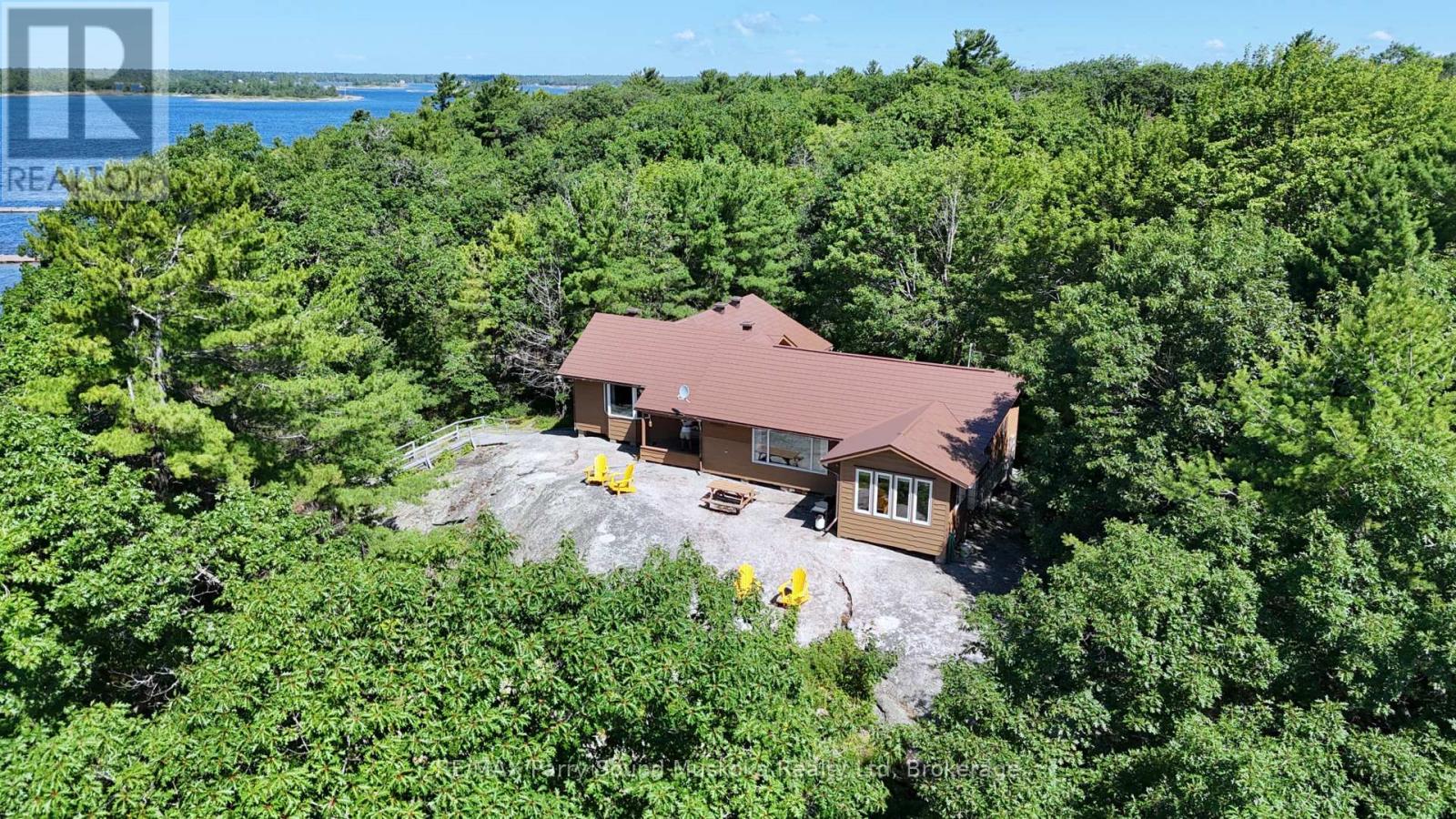 16 264c Island, Carling, Ontario  P0G 1G0 - Photo 2 - X13103946