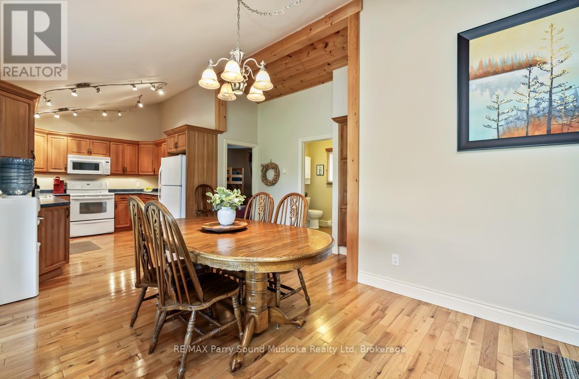 17 Tapatoo Trail, Seguin, Ontario  P2A 0B2 - Photo 19 - X13104064
