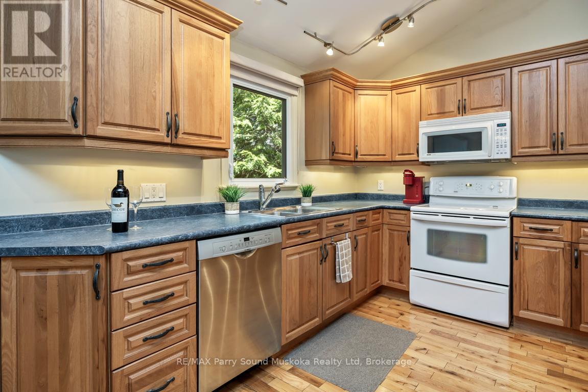 17 Tapatoo Trail, Seguin, Ontario  P2A 0B2 - Photo 25 - X13104064