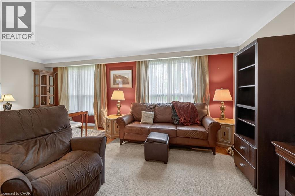 582 Woodview Road, Burlington, Ontario  L7N 3A1 - Photo 12 - 40828529