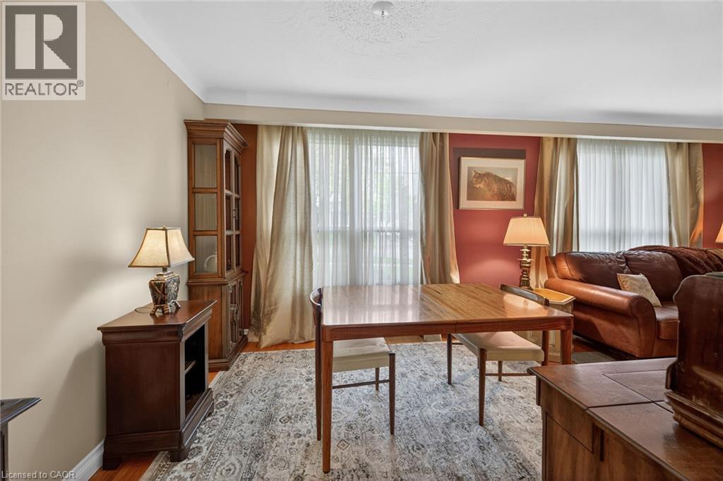 582 Woodview Road, Burlington, Ontario  L7N 3A1 - Photo 15 - 40828529
