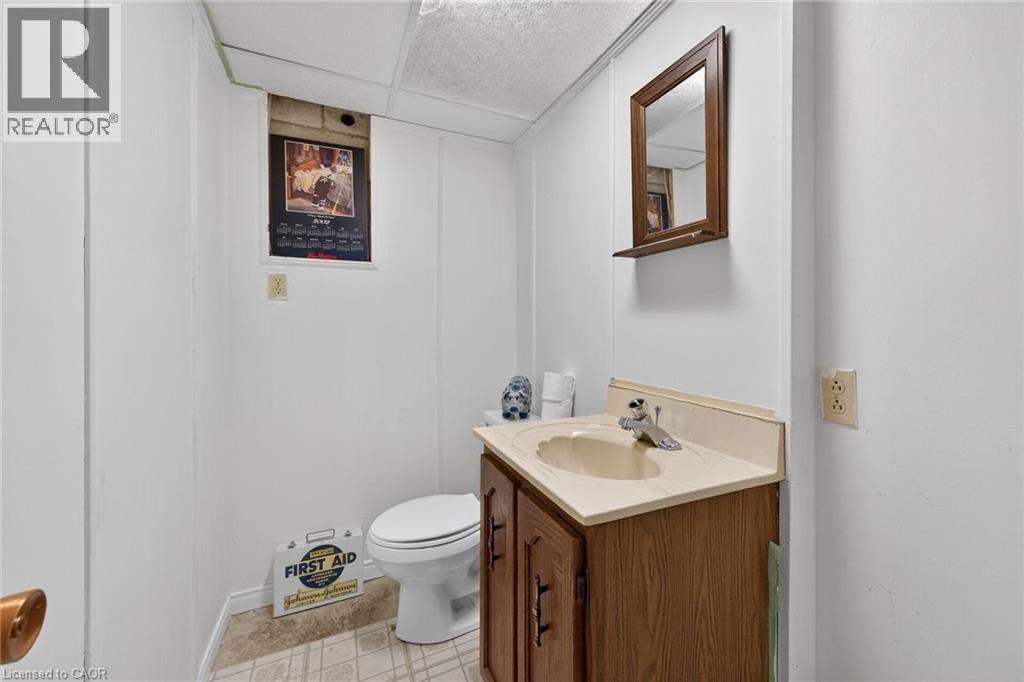 582 Woodview Road, Burlington, Ontario  L7N 3A1 - Photo 37 - 40828529