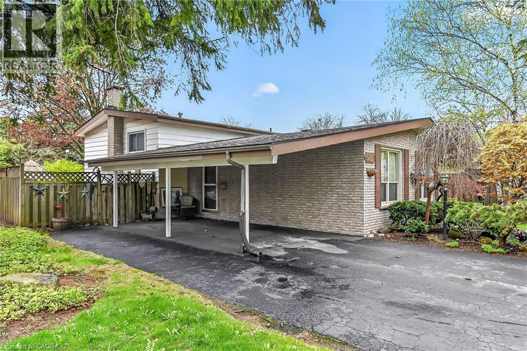 582 Woodview Road, Burlington, Ontario  L7N 3A1 - Photo 4 - 40828529