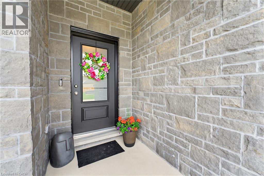 37 Gilmer Crescent, Listowel, Ontario  N4W 0H3 - Photo 12 - 40828105