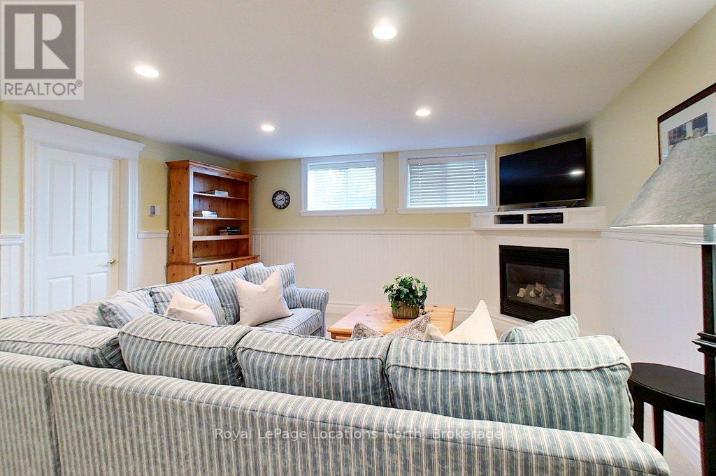 202 Snowbridge Way, Blue Mountains, Ontario  L9Y 0V1 - Photo 24 - X13105290