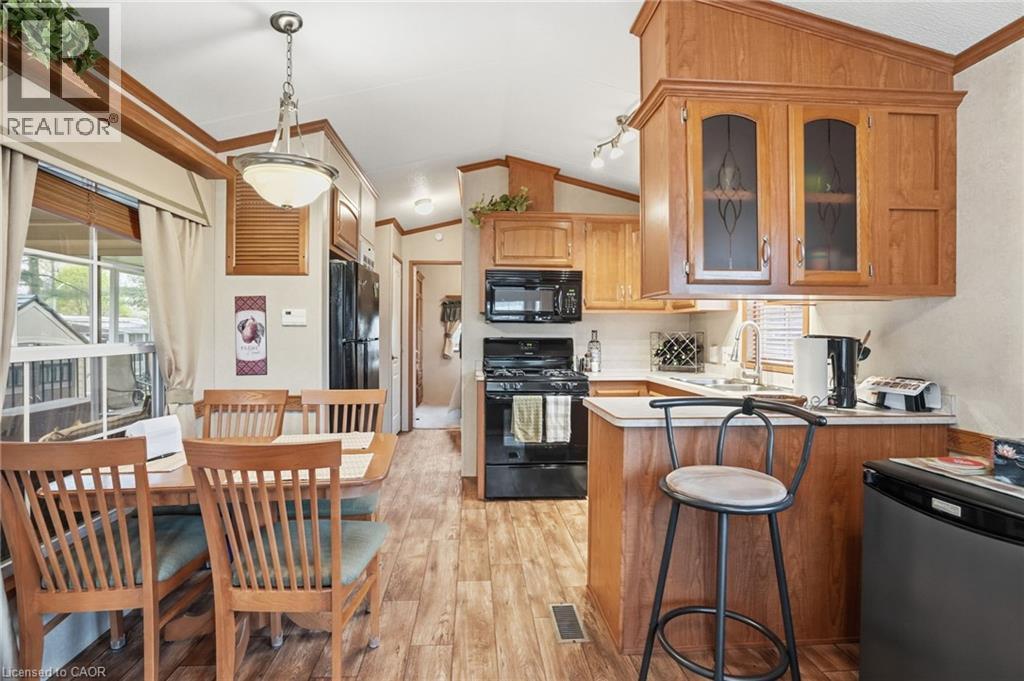 2490 Governor's Road S Unit# B-19, Hamilton, Ontario  L0R 1T0 - Photo 10 - 40828732