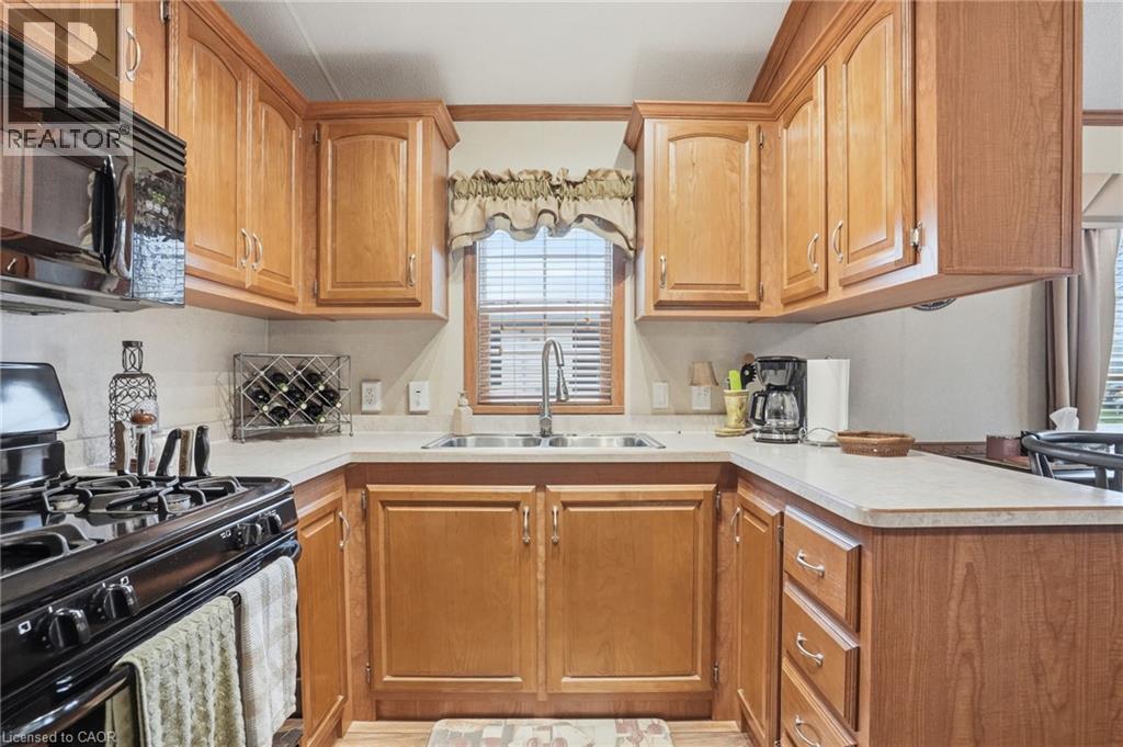 2490 Governor's Road S Unit# B-19, Hamilton, Ontario  L0R 1T0 - Photo 11 - 40828732