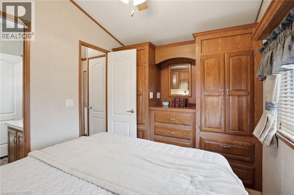 2490 Governor's Road S Unit# B-19, Hamilton, Ontario  L0R 1T0 - Photo 15 - 40828732