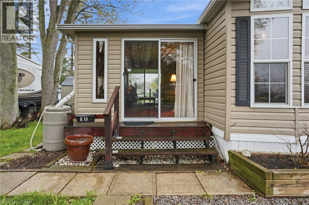 2490 Governor's Road S Unit# B-19, Hamilton, Ontario  L0R 1T0 - Photo 3 - 40828732