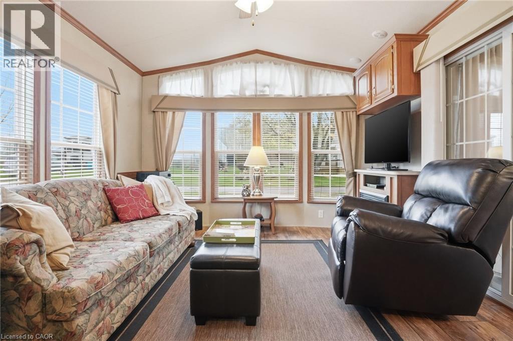 2490 Governor's Road S Unit# B-19, Hamilton, Ontario  L0R 1T0 - Photo 7 - 40828732