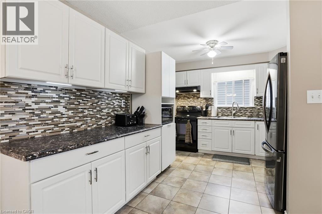 593 Grey Street, Brantford, Ontario  N3S 4X9 - Photo 11 - 40828750