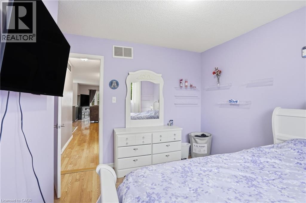 593 Grey Street, Brantford, Ontario  N3S 4X9 - Photo 17 - 40828750