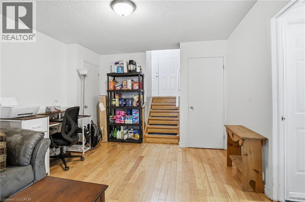 593 Grey Street, Brantford, Ontario  N3S 4X9 - Photo 25 - 40828750