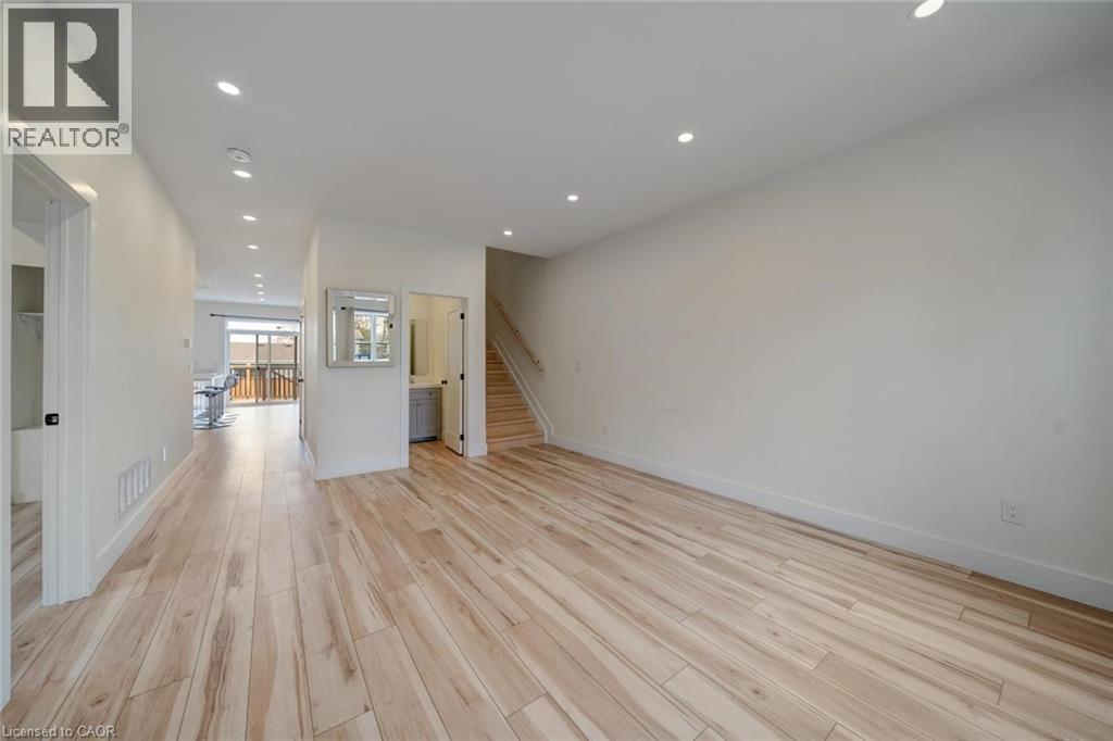 781 Oliva Street, Pickering, Ontario  L1W 2V9 - Photo 5 - 40828764