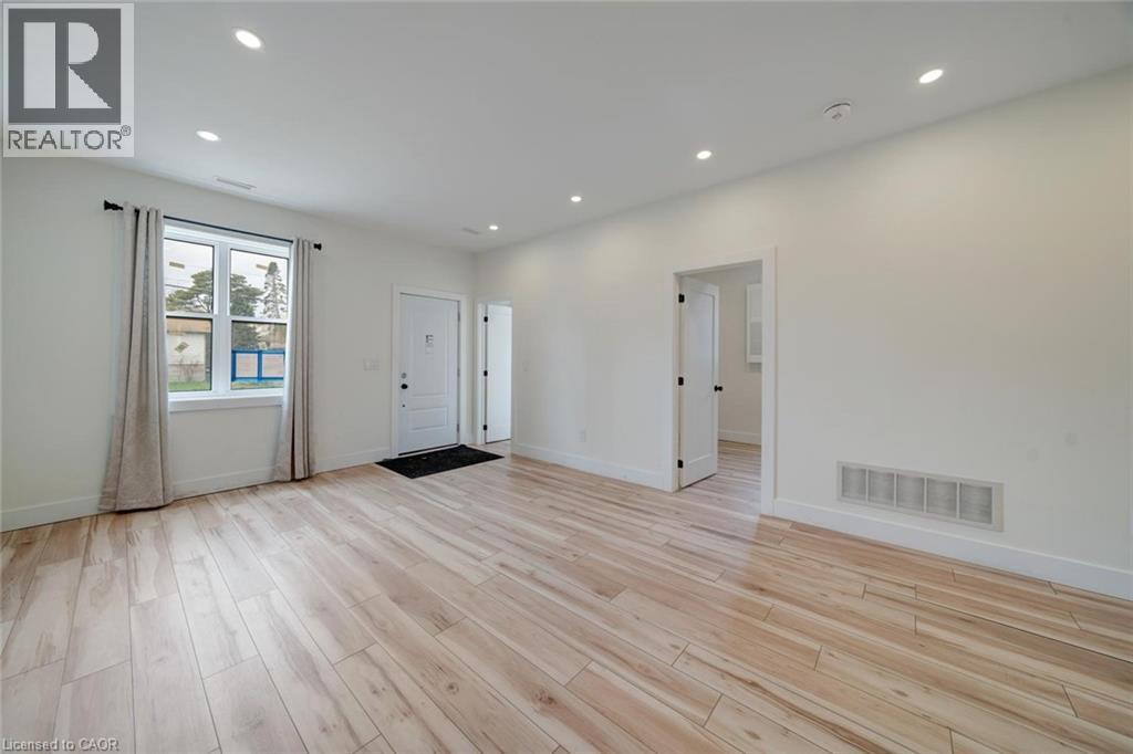781 Oliva Street, Pickering, Ontario  L1W 2V9 - Photo 6 - 40828764