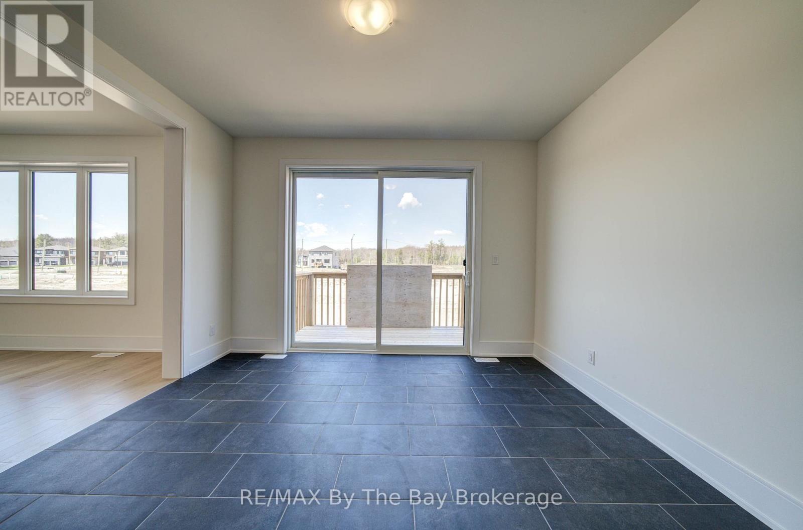 63 Rosanne Circle, Wasaga Beach, Ontario  L9Z 0M8 - Photo 10 - S13106276