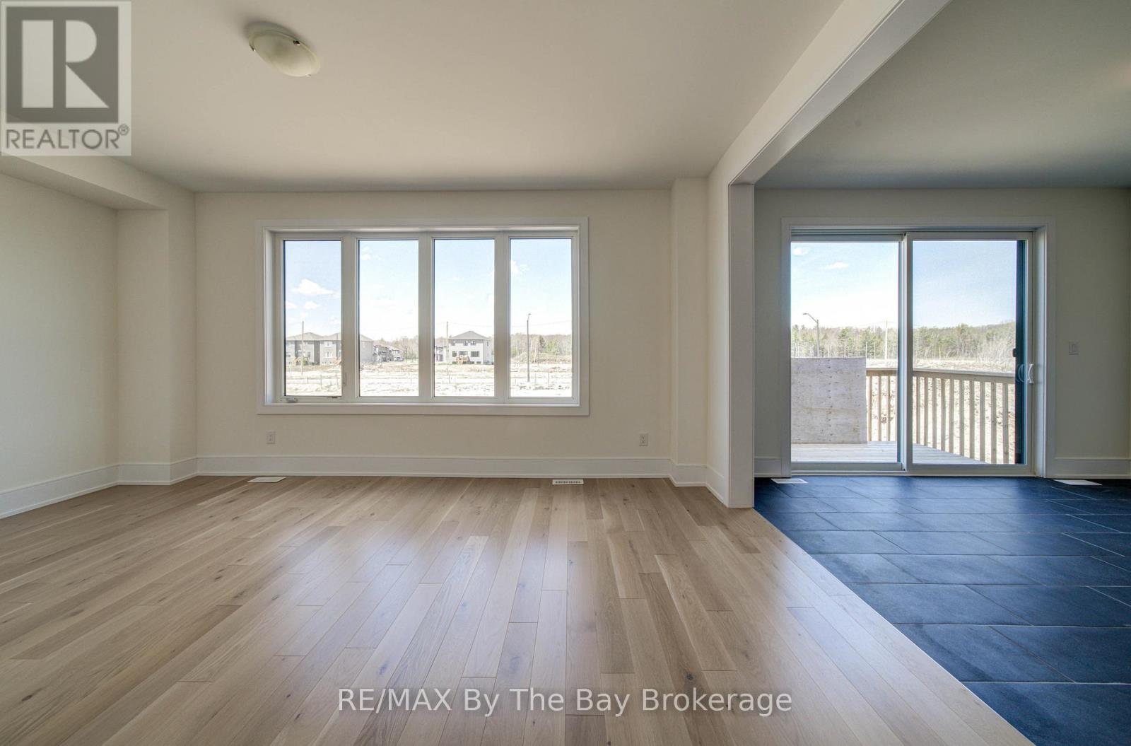 63 Rosanne Circle, Wasaga Beach, Ontario  L9Z 0M8 - Photo 6 - S13106276