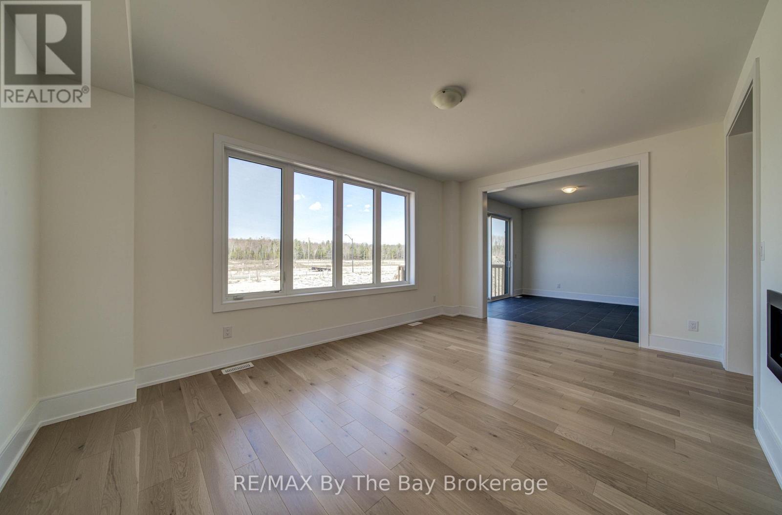 63 Rosanne Circle, Wasaga Beach, Ontario  L9Z 0M8 - Photo 8 - S13106276