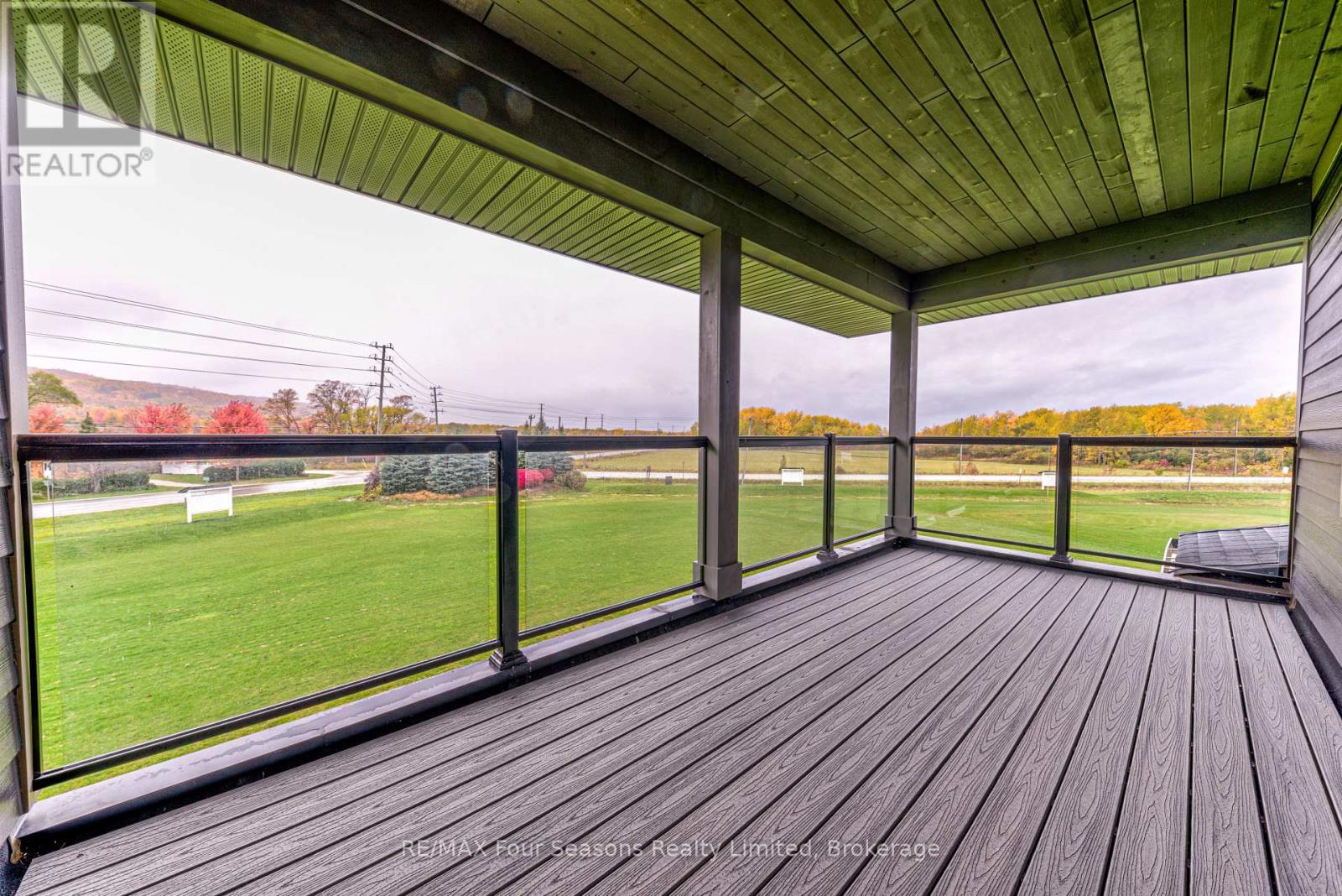 9 Windrose Valley Boulevard, Clearview, Ontario  L9Y 0K2 - Photo 32 - S13102874