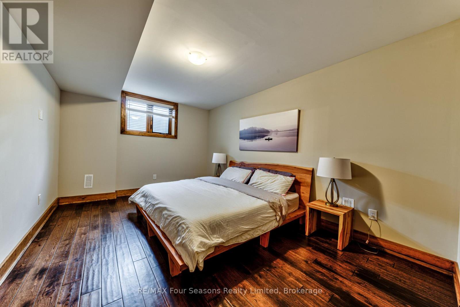 9 Windrose Valley Boulevard, Clearview, Ontario  L9Y 0K2 - Photo 37 - S13102874