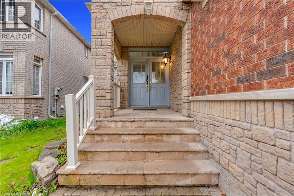 3377 Destination Drive, Mississauga, Ontario  L5M 7W6 - Photo 3 - 40828797