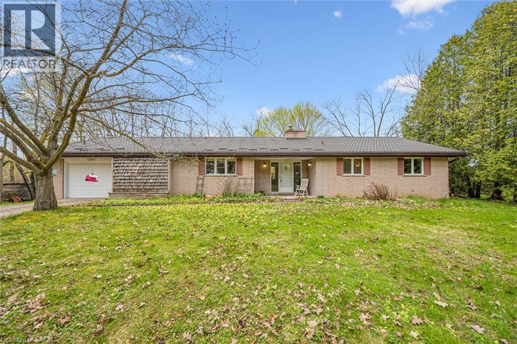 8420 Eramosa-Garafraxa Townline, Fergus, Ontario  N1M 2W5 - Photo 3 - 40825193