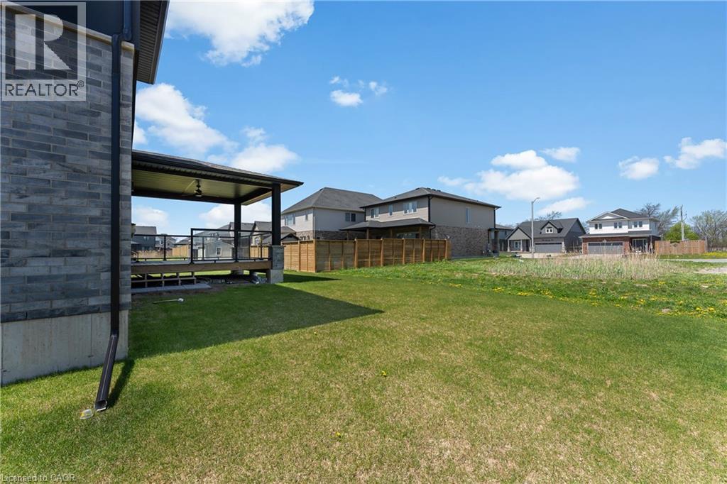 7365 Jonathan Drive, Niagara Falls, Ontario  L2H 3T3 - Photo 34 - 40828305