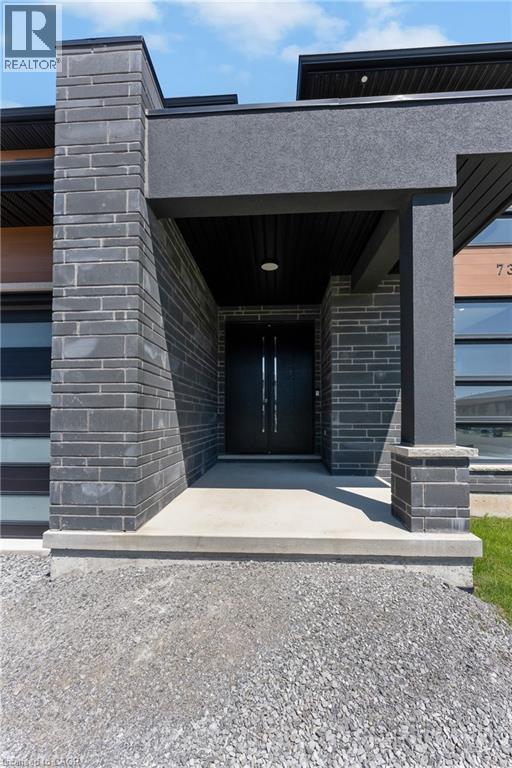 7365 Jonathan Drive, Niagara Falls, Ontario  L2H 3T3 - Photo 4 - 40828305